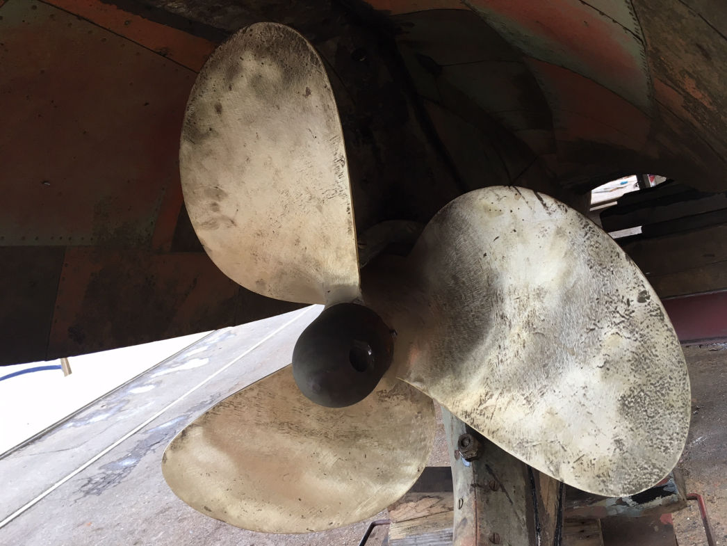 PASSAT I - Dreiblattschraube nach Instandsetzung