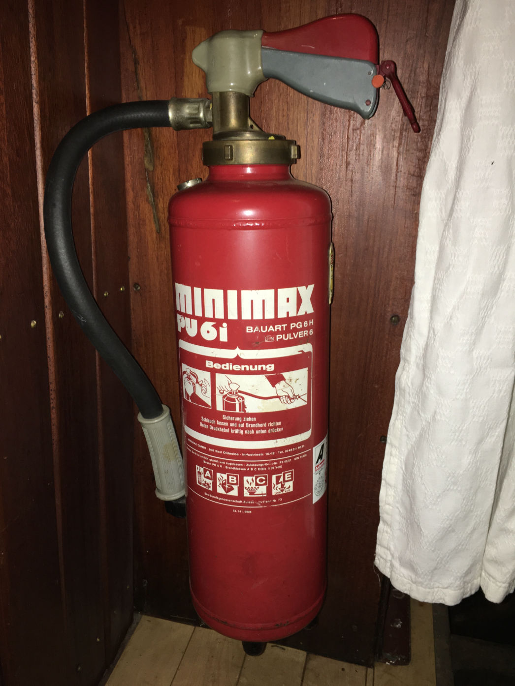 PASSAT I -Feuerlöscher Vorschiff