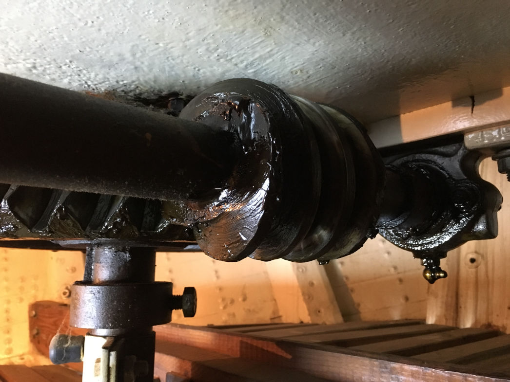 PASSAT I - Ruderansteuerung, Schnecke und Lager